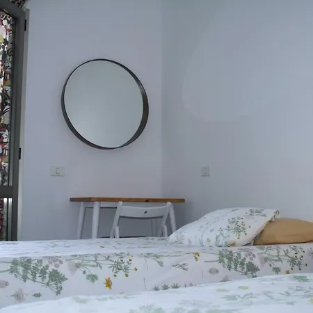 Old Fish Apartment *